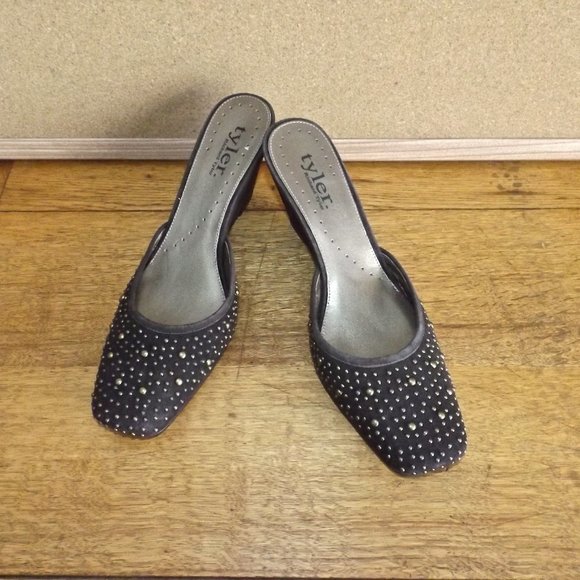 Richard Tyler Conga Brown Suede Slip-On Wedges, Size 8.5 NWOB - Picture 5 of 9